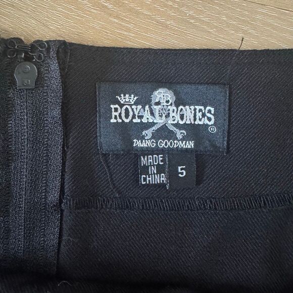 Royal Bones Tripp NYC Black Pleated Skirt Size 5 Goth Post Punk Emo Alt Scene - Picture 4 of 7